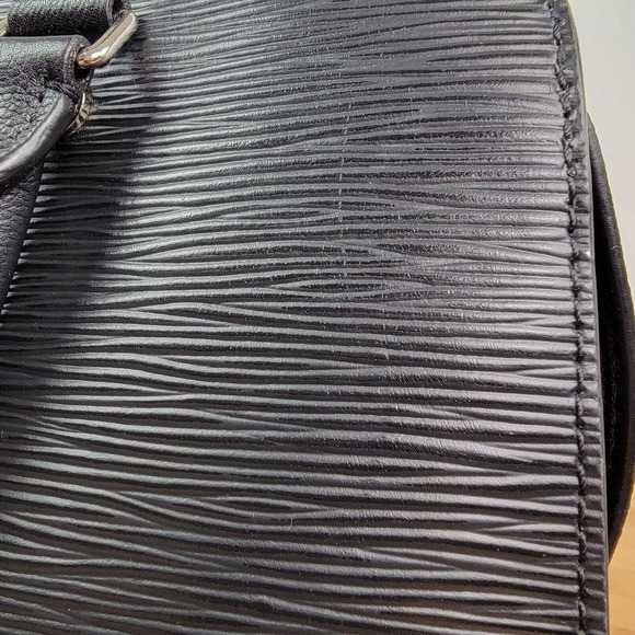 Louis Vuitton Epi Vaneau MM 2Way Black Business Bag Ladies Work Bag AR4146 - Picture 16 of 16